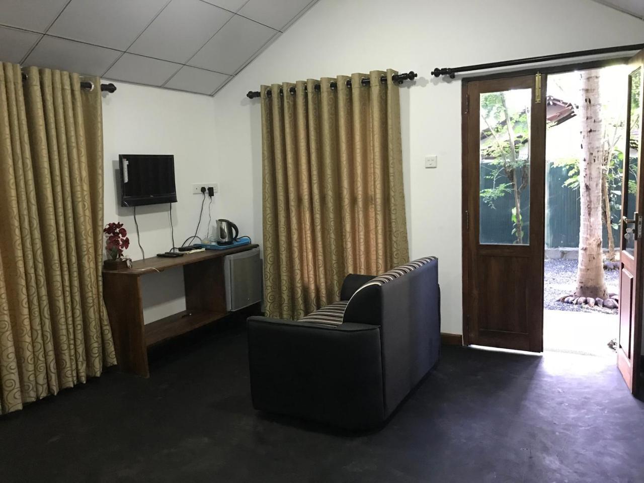 Falcons Nest Udawalawe Exterior foto